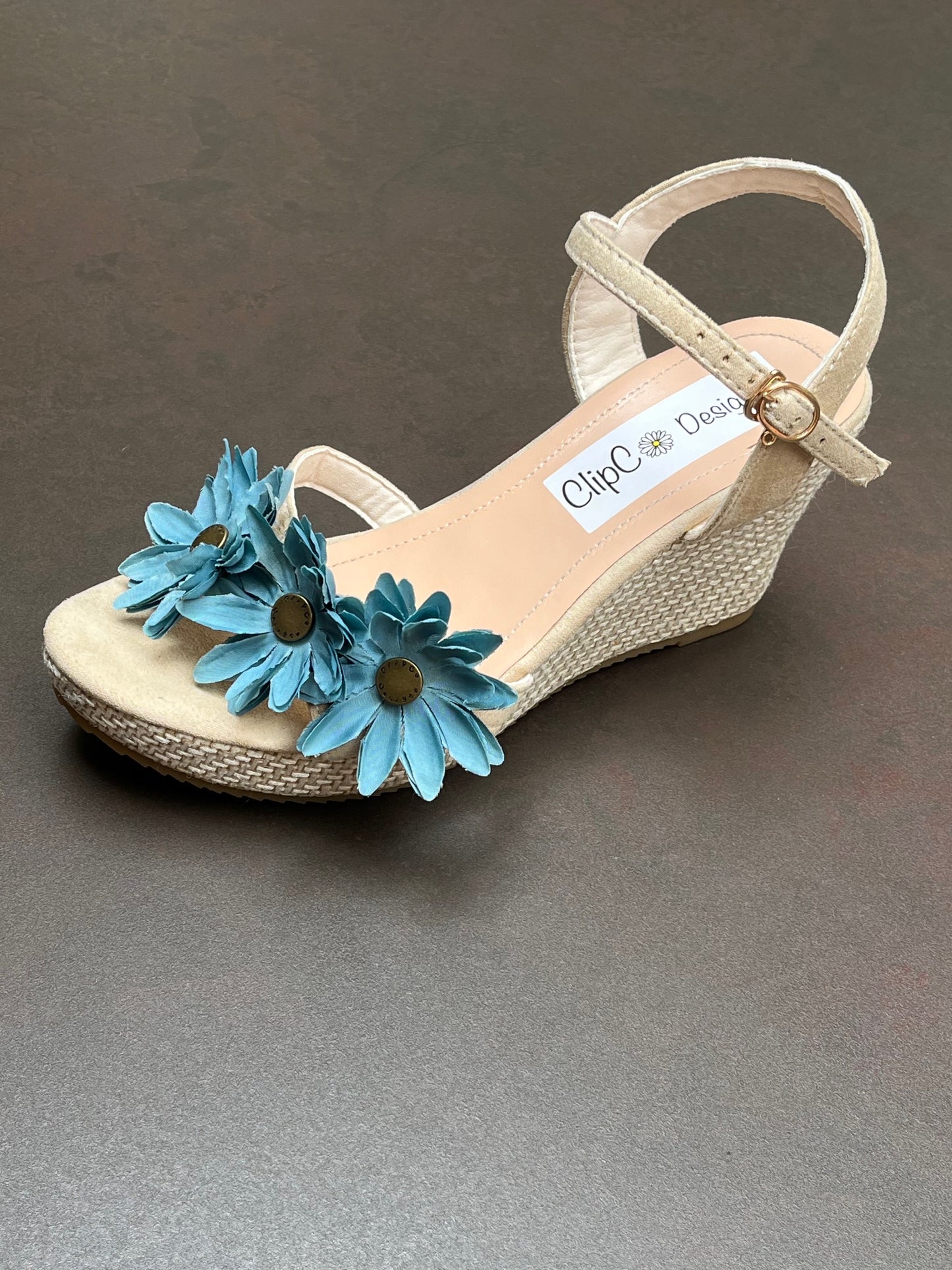 Water Lily Wedges