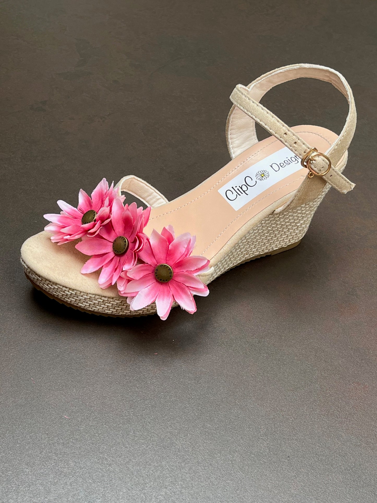 Water Lily Wedges