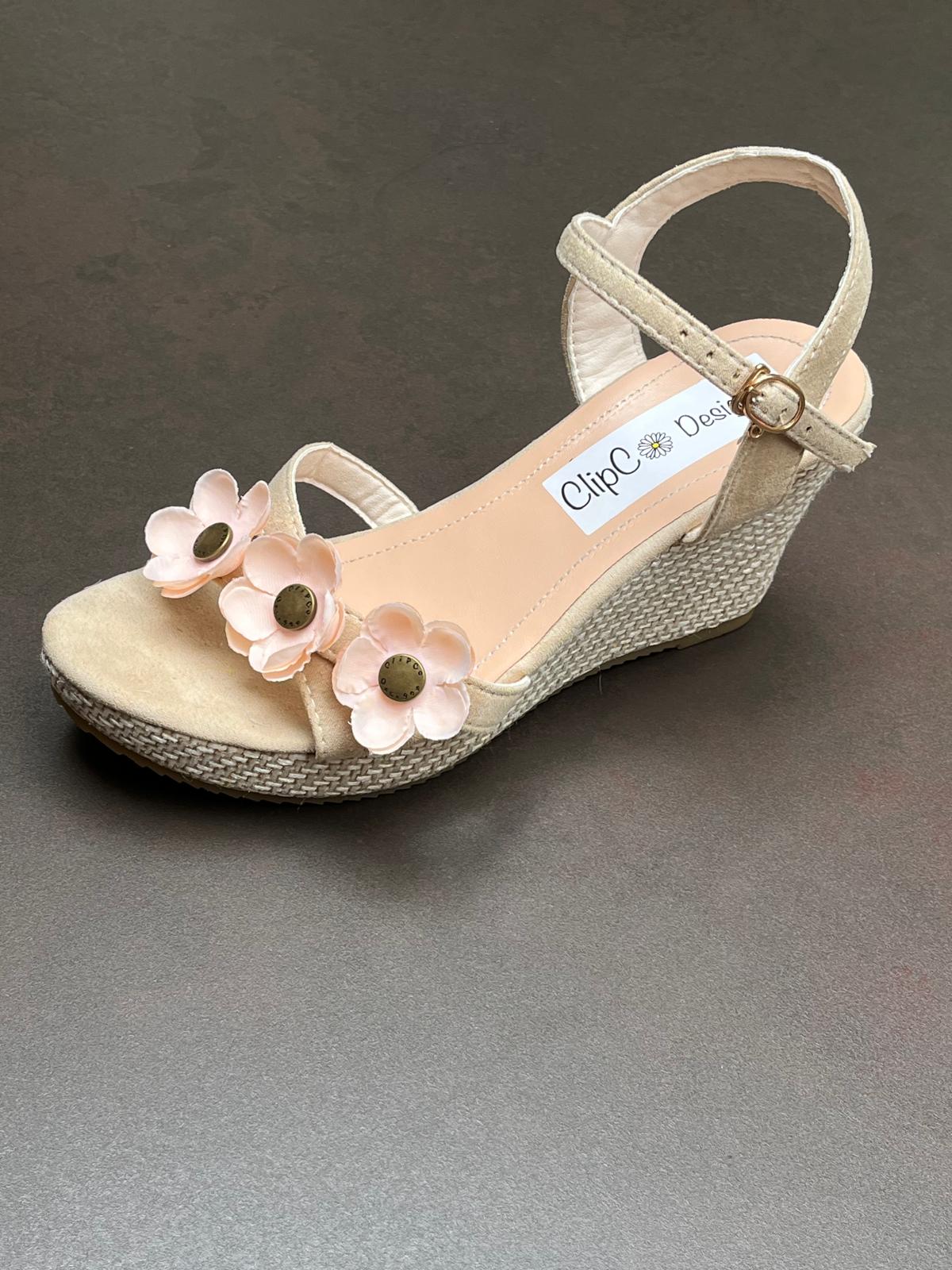 Hibiscus Wedges