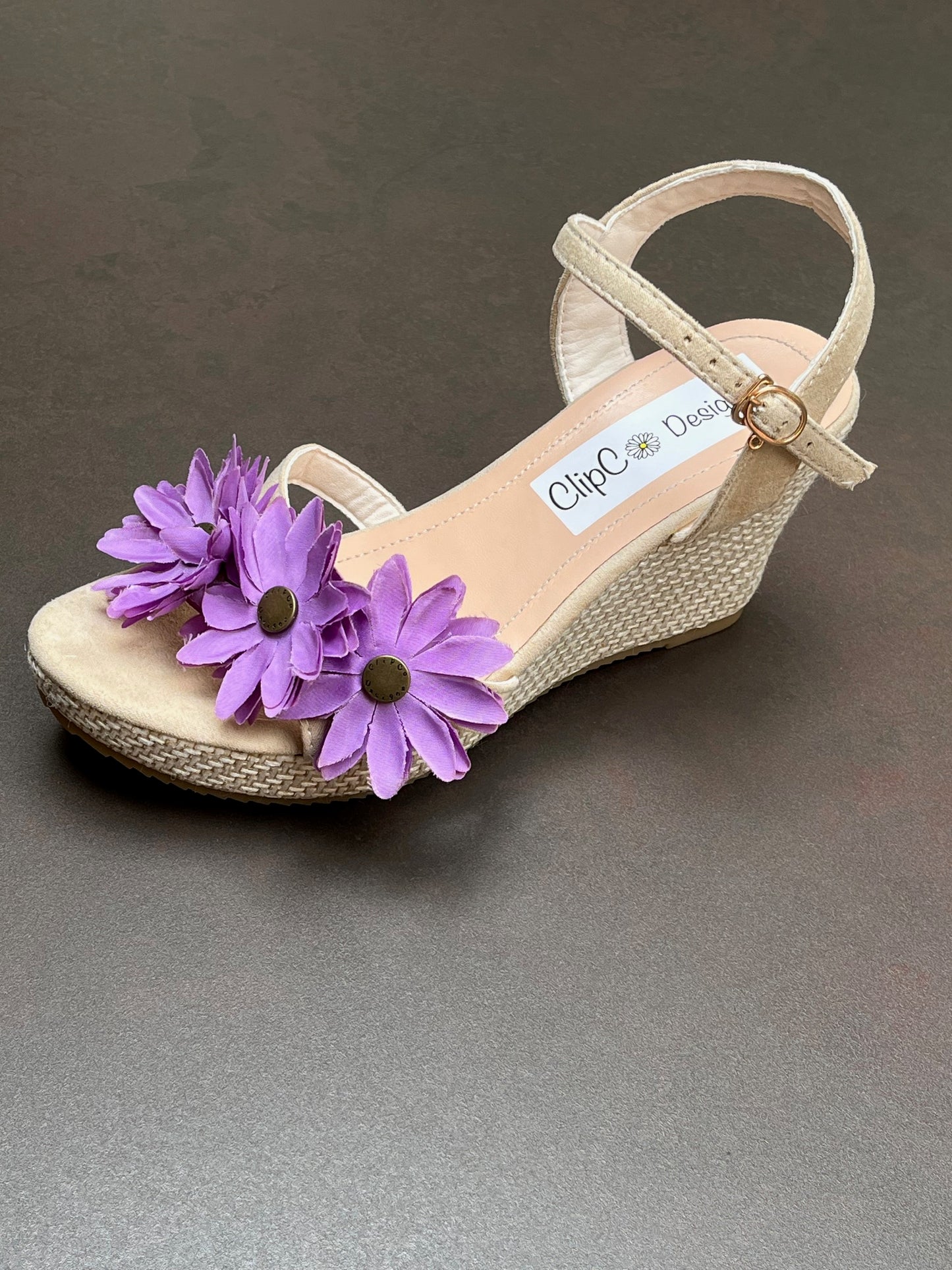Water Lily Wedges