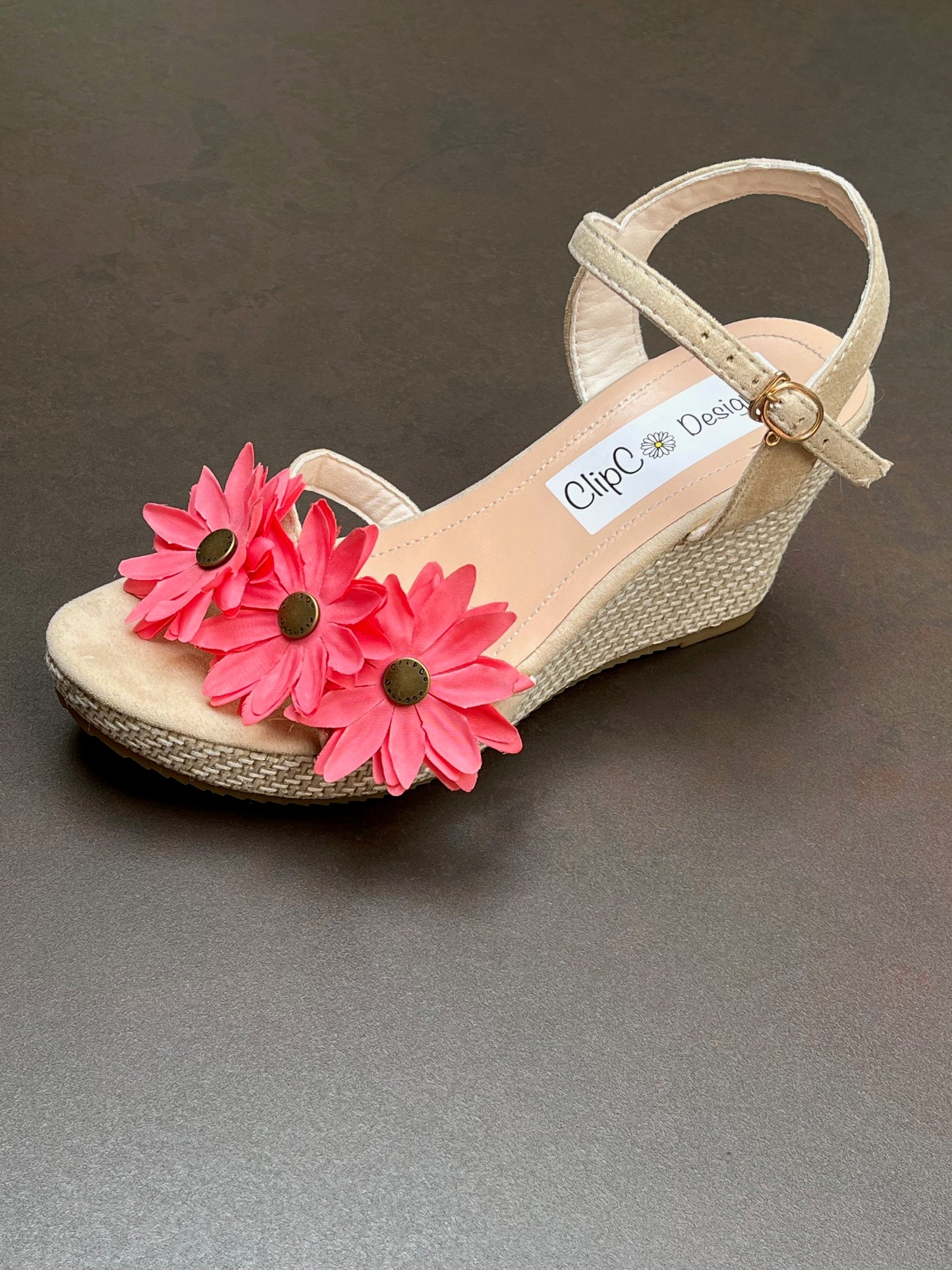 Water Lily Wedges