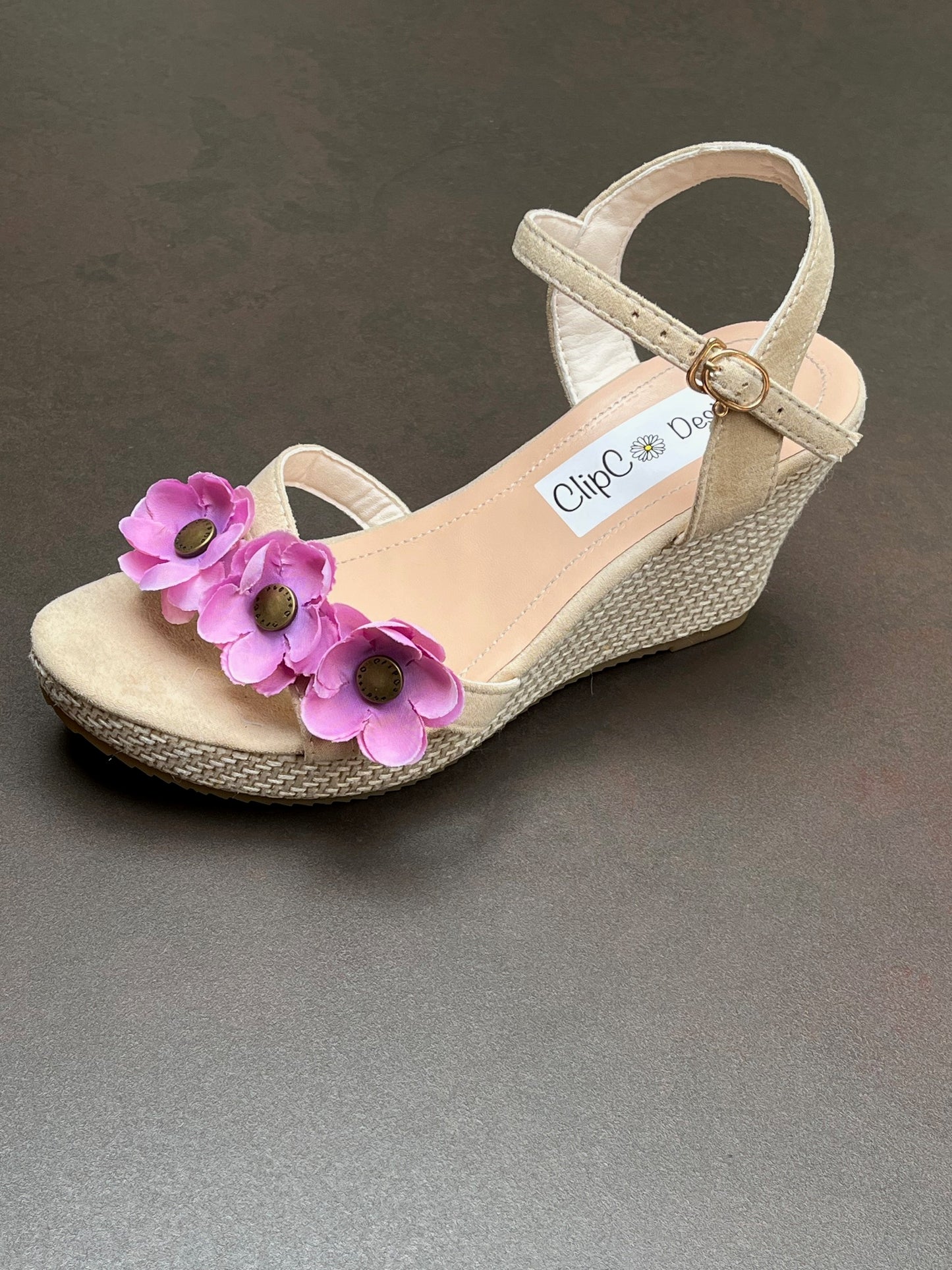 Hibiscus Wedges