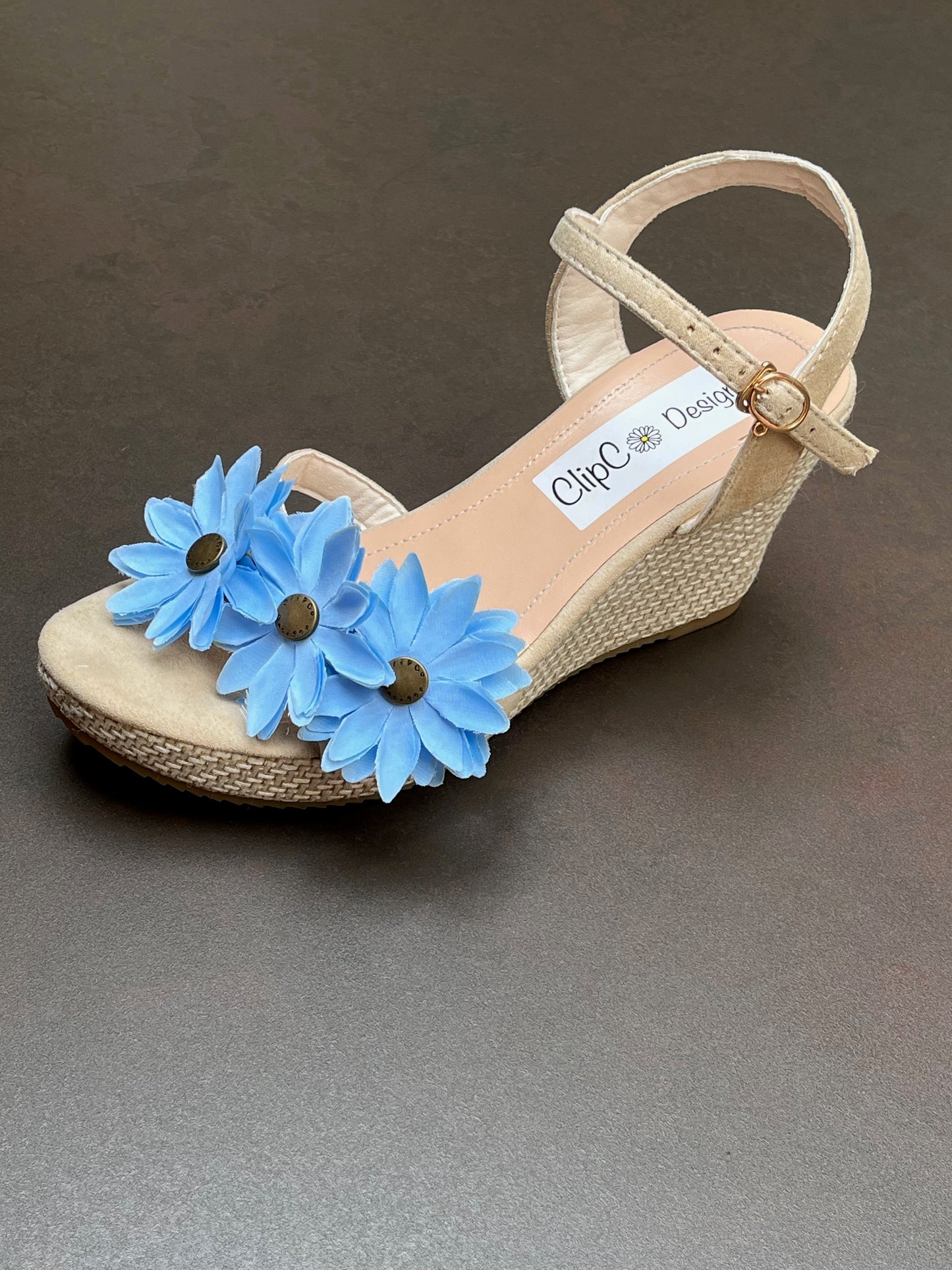 Water Lily Wedges